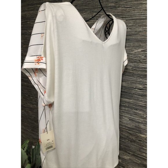 2X Plus Floral Striped Top Blouse Short Sleeve - Picture 6 of 7